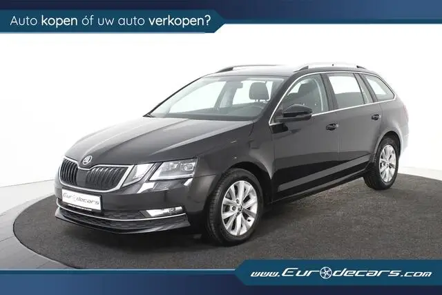 Photo 1 : Skoda Octavia 2019 Petrol