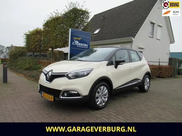 Photo 1 : Renault Captur 2016 Petrol