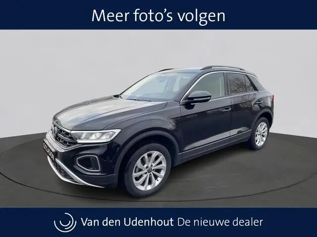 Photo 1 : Volkswagen T-roc 2023 Petrol