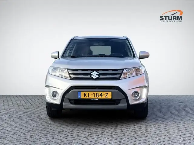 Photo 1 : Suzuki Vitara 2016 Petrol