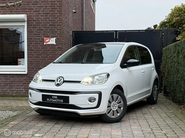 Photo 1 : Volkswagen Up! 2017 Petrol