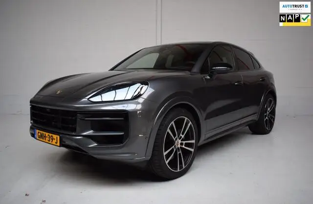 Photo 1 : Porsche Cayenne 2024 Hybride