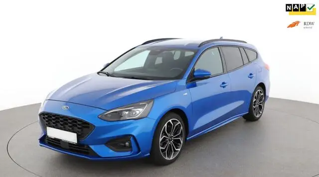 Photo 1 : Ford Focus 2020 Petrol