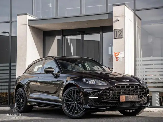 Photo 1 : Aston Martin Dbx 2022 Petrol