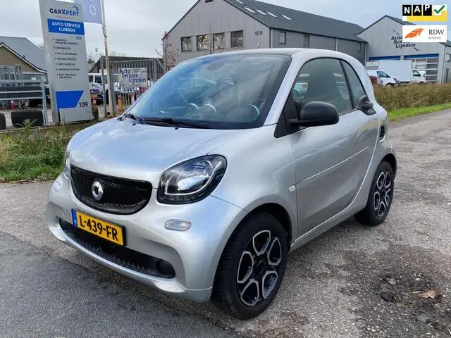 Photo 1 : Smart Fortwo 2019 Electric