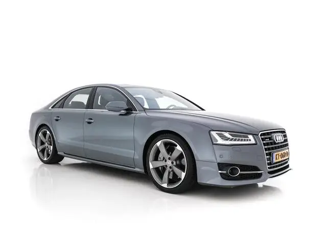 Photo 1 : Audi S8 2015 Petrol