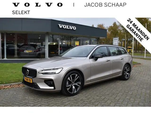 Photo 1 : Volvo V60 2023 Hybride