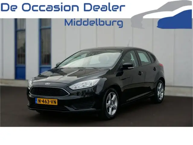 Photo 1 : Ford Focus 2015 Petrol