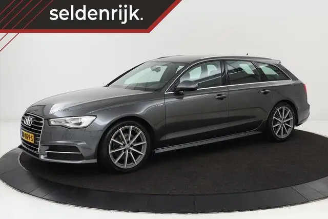 Photo 1 : Audi A6 2015 Petrol