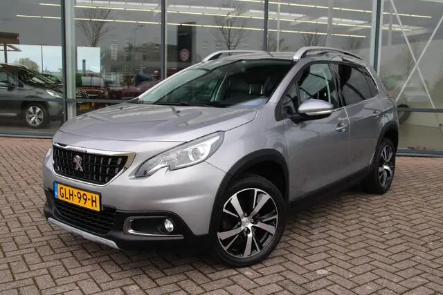 Photo 1 : Peugeot 2008 2018 Petrol