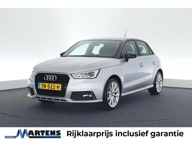 Photo 1 : Audi A1 2018 Essence