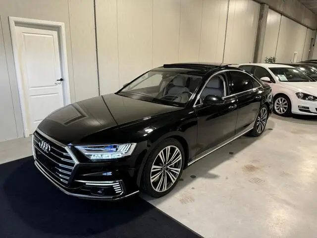 Photo 1 : Audi A8 2020 Hybrid