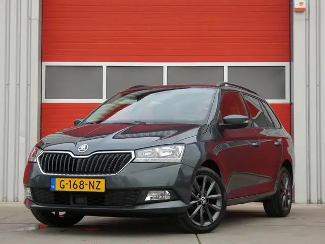 Photo 1 : Skoda Fabia 2019 Essence