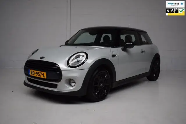 Photo 1 : Mini Cooper 2017 Petrol