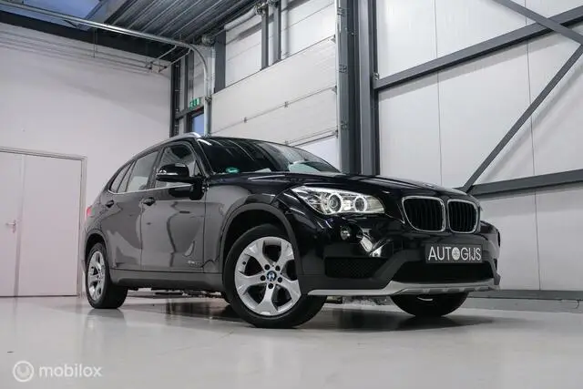 Photo 1 : Bmw X1 2015 Petrol