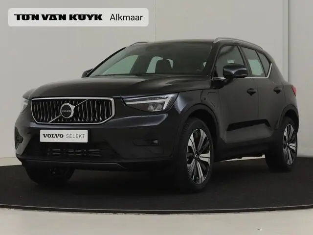 Photo 1 : Volvo Xc40 2023 Hybride