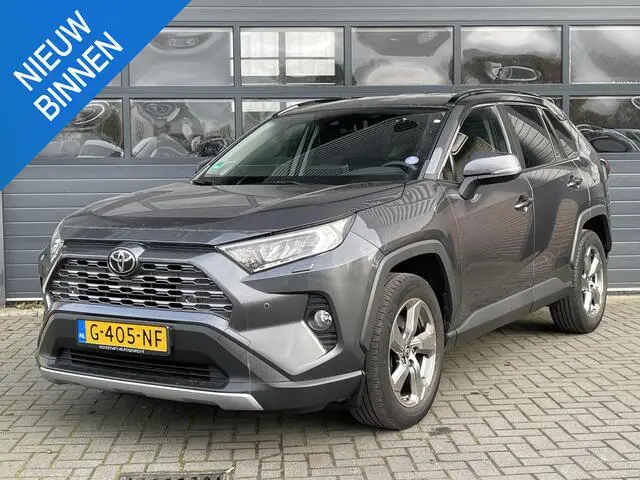 Photo 1 : Toyota Rav4 2019 Essence