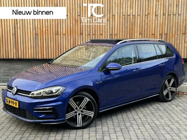 Photo 1 : Volkswagen Golf 2018 Petrol