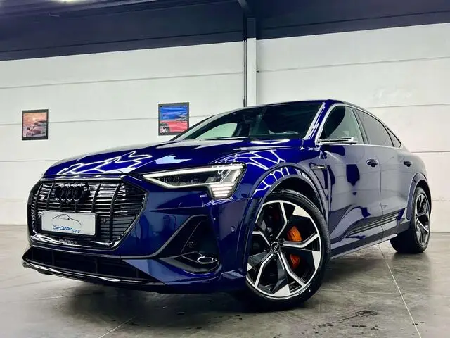 Photo 1 : Audi E-tron 2020 Électrique