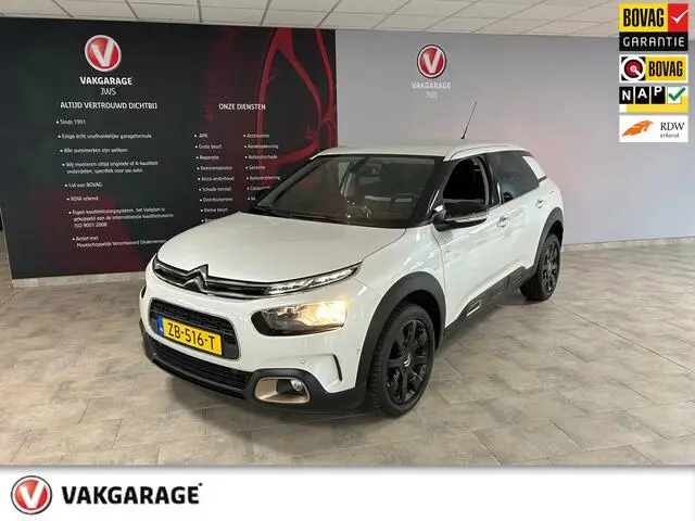 Photo 1 : Citroen C4 2019 Essence