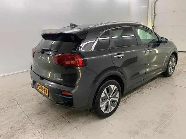 Photo 1 : Kia E-niro 2022 Électrique