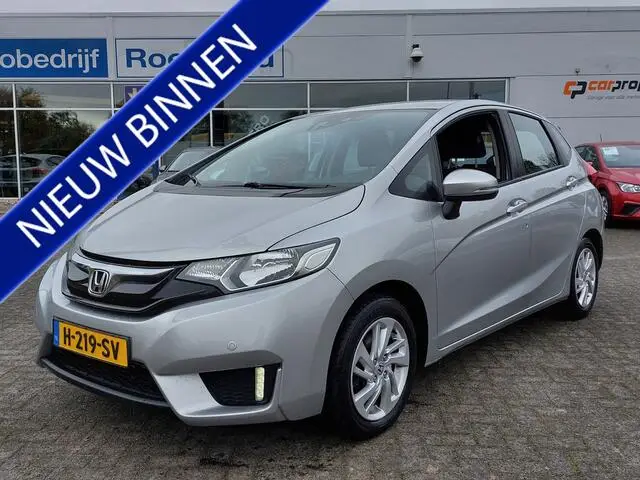 Photo 1 : Honda Jazz 2017 Petrol