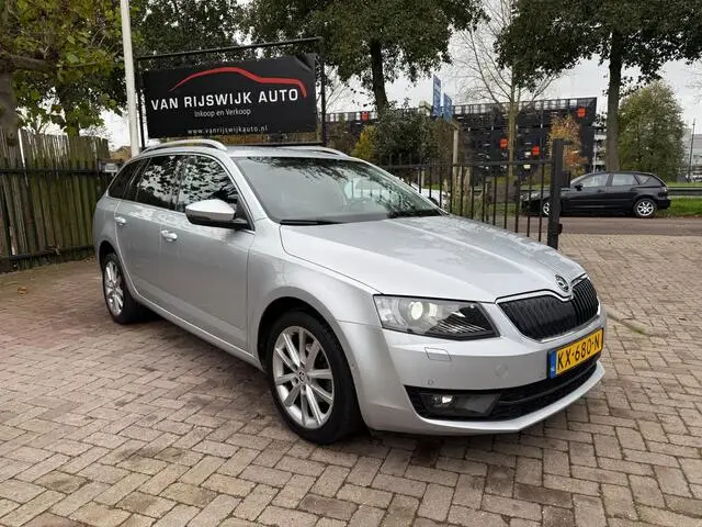 Photo 1 : Skoda Octavia 2016 Diesel