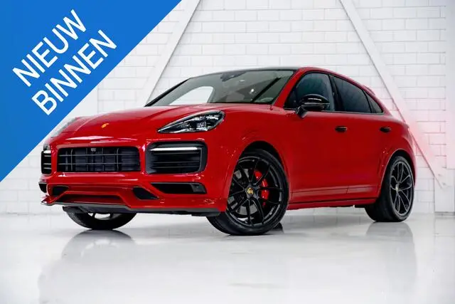 Photo 1 : Porsche Cayenne 2021 Essence