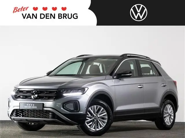 Photo 1 : Volkswagen T-roc 2023 Petrol