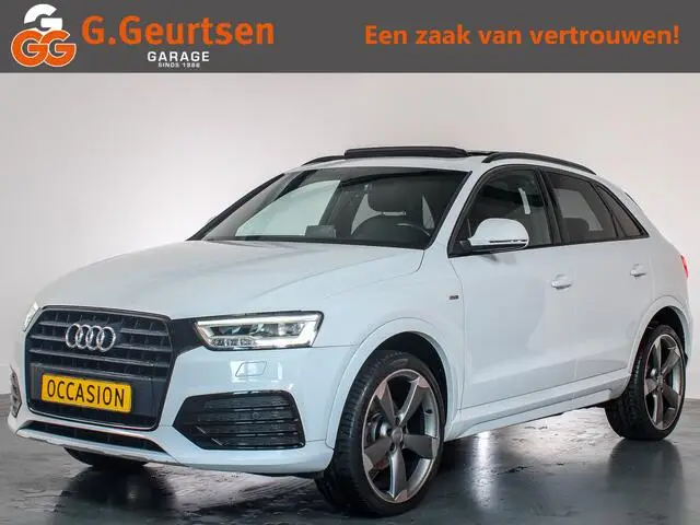 Photo 1 : Audi Q3 2016 Petrol