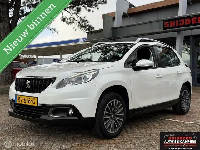 Photo 1 : Peugeot 2008 2018 Petrol