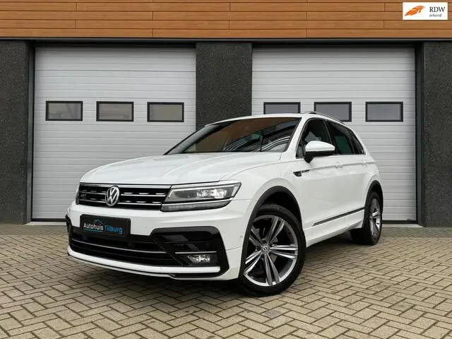 Photo 1 : Volkswagen Tiguan 2019 Petrol