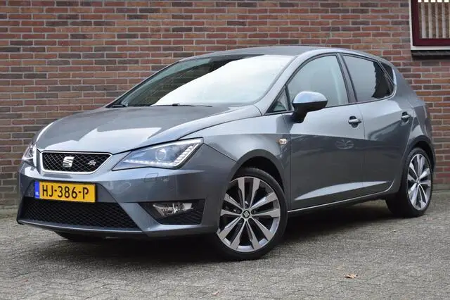 Photo 1 : Seat Ibiza 2015 Petrol