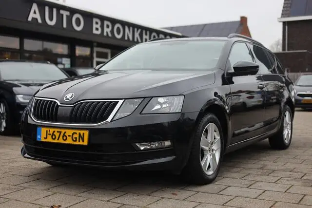 Photo 1 : Skoda Octavia 2019 Non renseigné