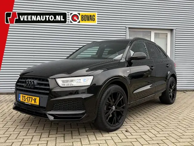 Photo 1 : Audi Q3 2017 Petrol