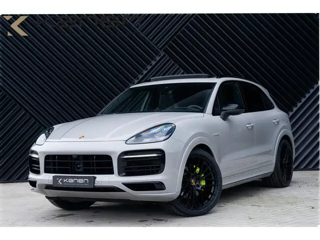 Photo 1 : Porsche Cayenne 2021 Hybride