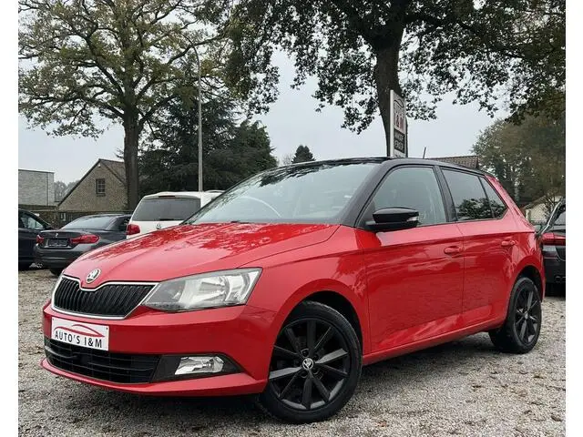 Photo 1 : Skoda Fabia 2015 Essence