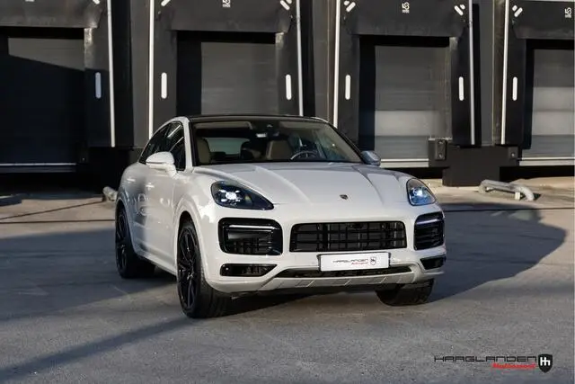 Photo 1 : Porsche Cayenne 2020 Hybrid