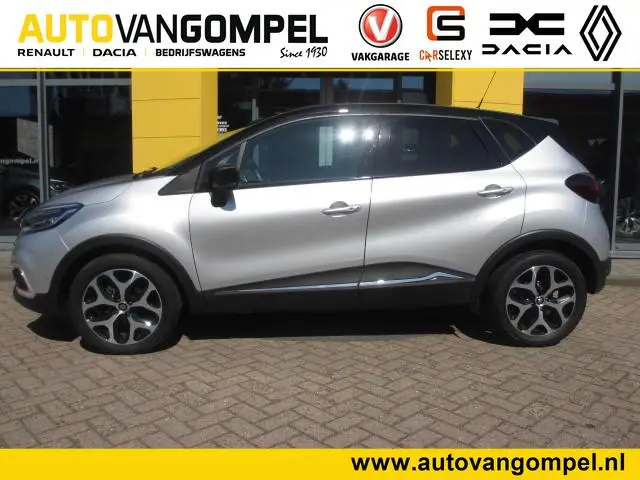 Photo 1 : Renault Captur 2017 Essence