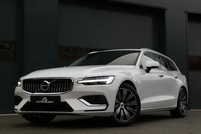 Photo 1 : Volvo V60 2021 Hybrid