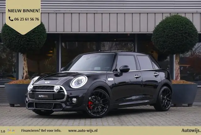 Photo 1 : Mini John Cooper Works 2017 Petrol