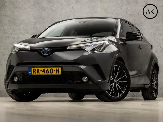 Photo 1 : Toyota C-hr 2017 Hybrid