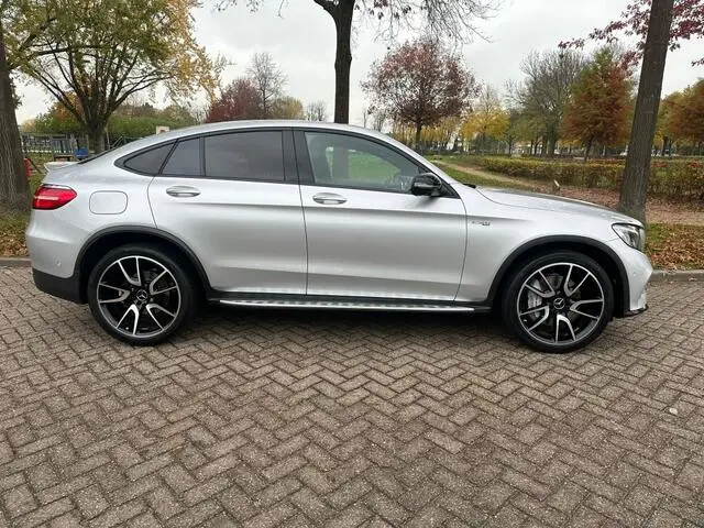 Photo 1 : Mercedes-benz Classe Glc 2017 Essence