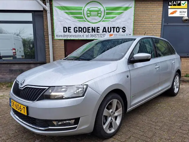 Photo 1 : Skoda Rapid 2018 Essence