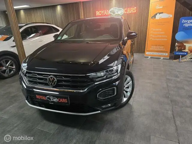 Photo 1 : Volkswagen T-roc 2020 Petrol