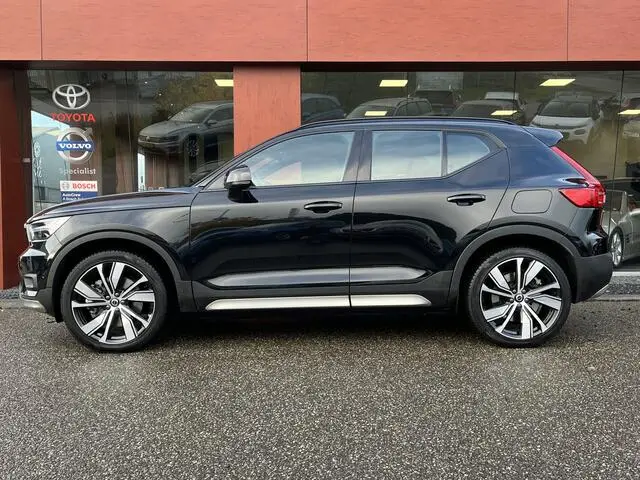 Photo 1 : Volvo Xc40 2021 Électrique