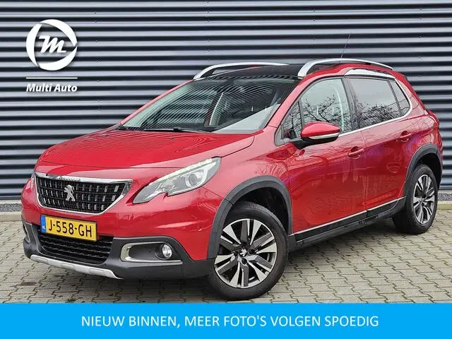 Photo 1 : Peugeot 2008 2018 Petrol