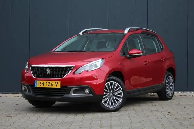 Photo 1 : Peugeot 2008 2018 Petrol