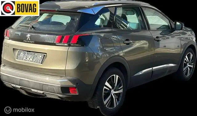 Photo 1 : Peugeot 3008 2020 Petrol