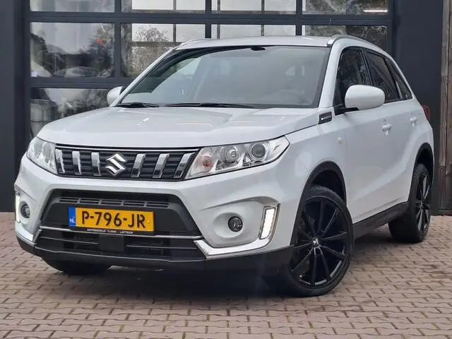 Photo 1 : Suzuki Vitara 2020 Essence